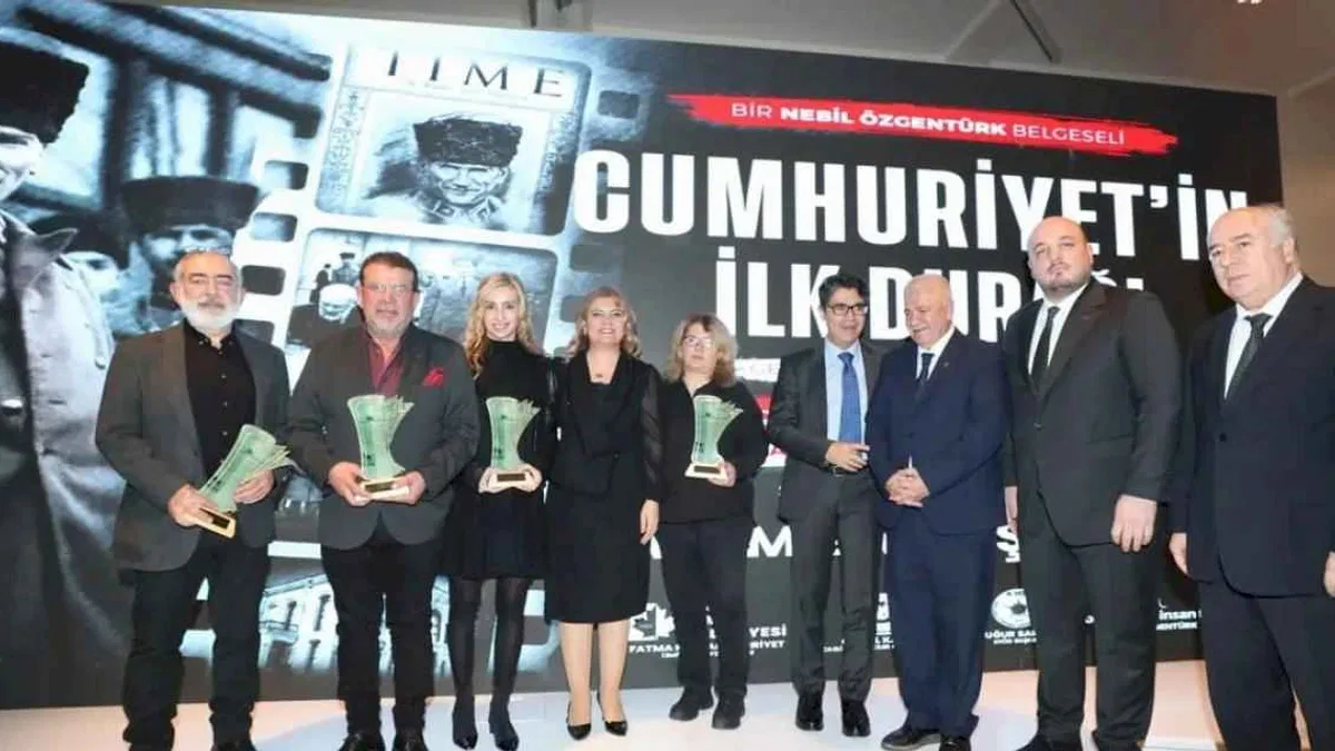 "Cumhuriyet’in İlk Durağı İzmit"e görkemli gala