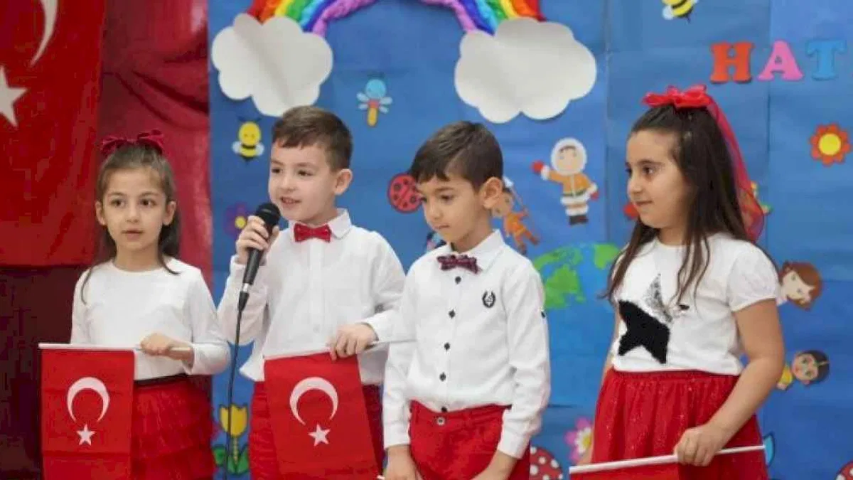 Çocuk kulüplerinde 23 Nisan coşkusu