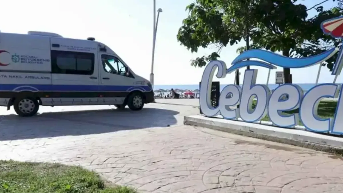 Kocaeli'de mavi ambulanslar en zor anlarda tatilcilerin yanındaydı