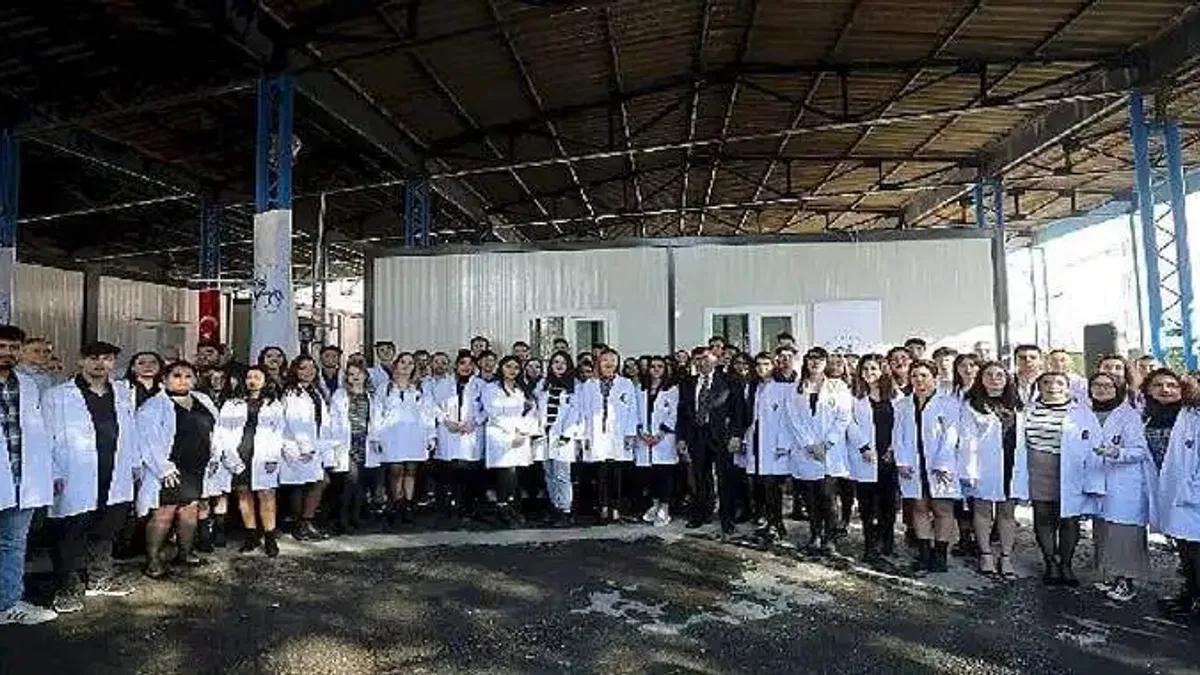 DEÜ'de Beyaz Önlük Heyecanı