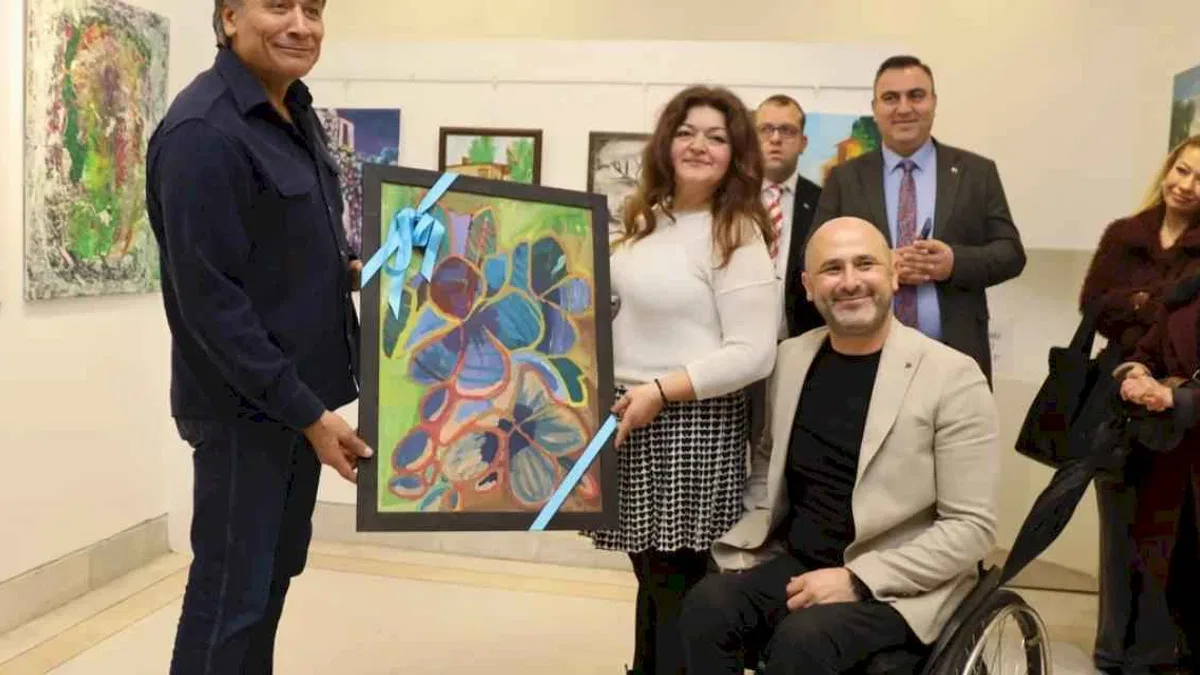 Bursa'da özel ressamlardan sergi