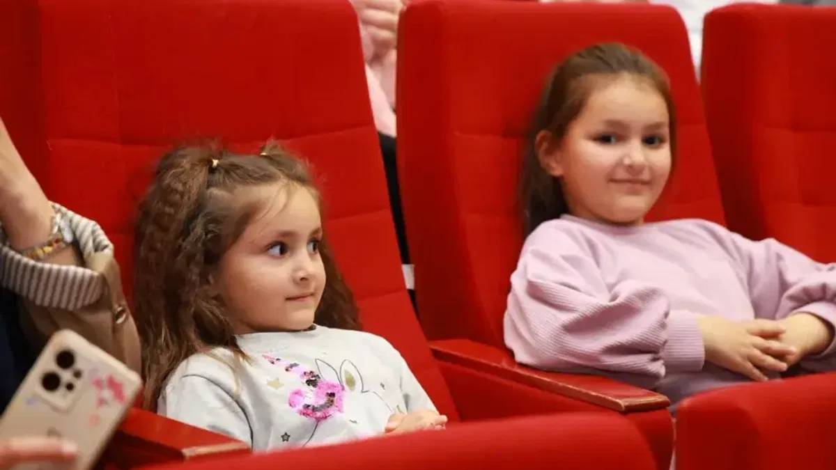 Başkan Büyükgöz çocuklarla GKM’de buluştu