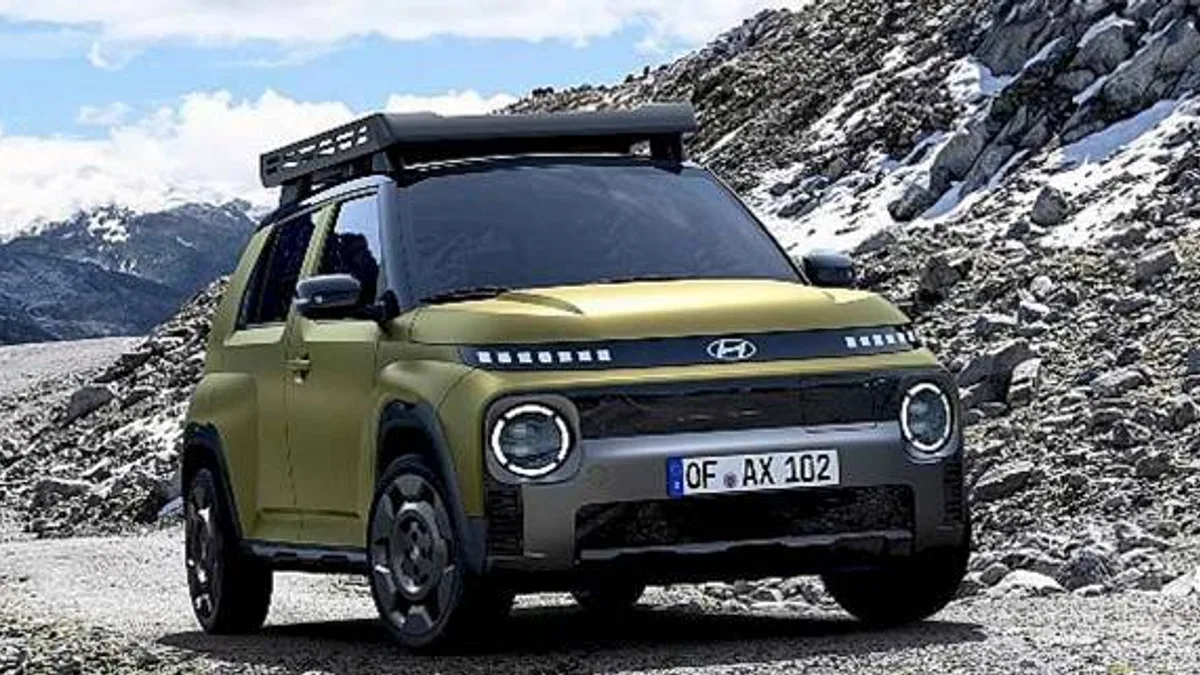 Çok Yönlü Elektrikli: Hyundai INSTER Cross.
