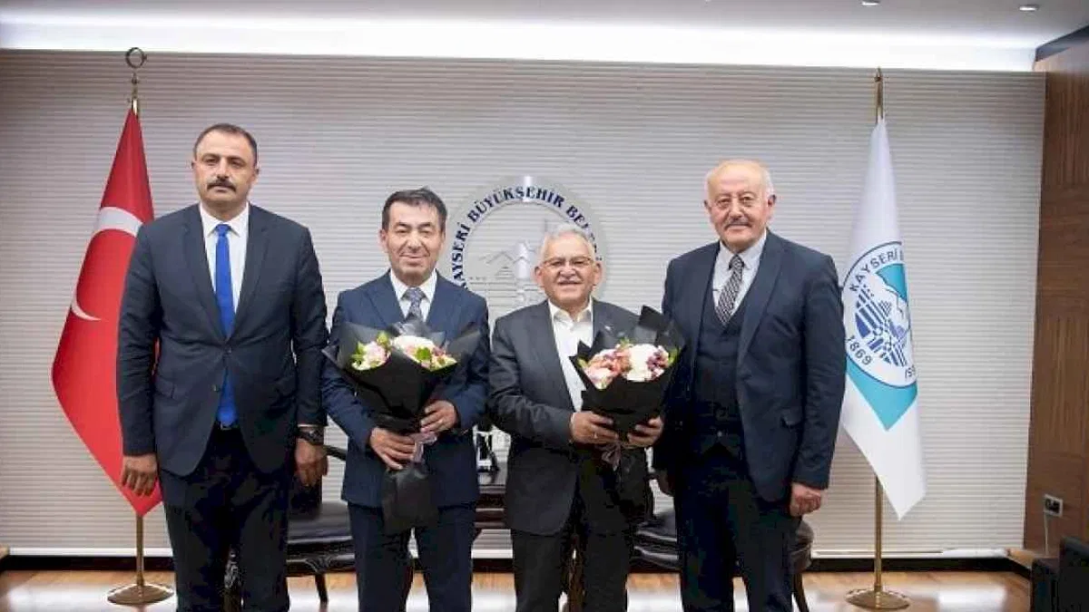 Başkan Büyükkılıç, Cumhur İttifakı Belediye Başkanlarını ağırladı