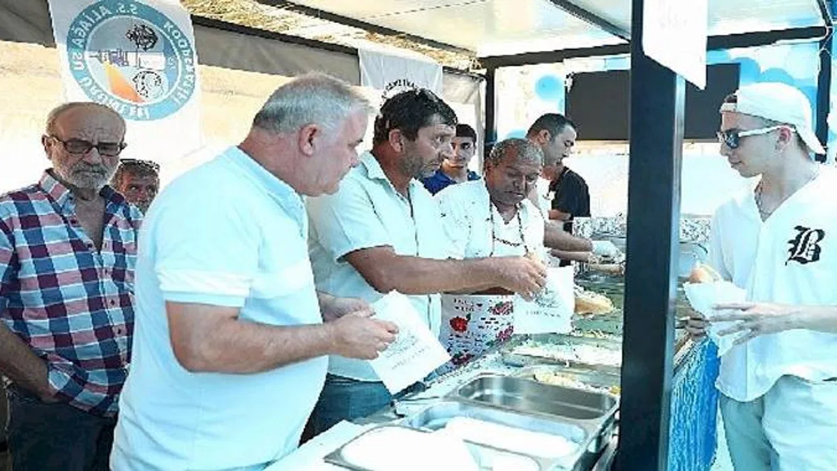 Aliağa'da Balık Ekmek Şenliği
