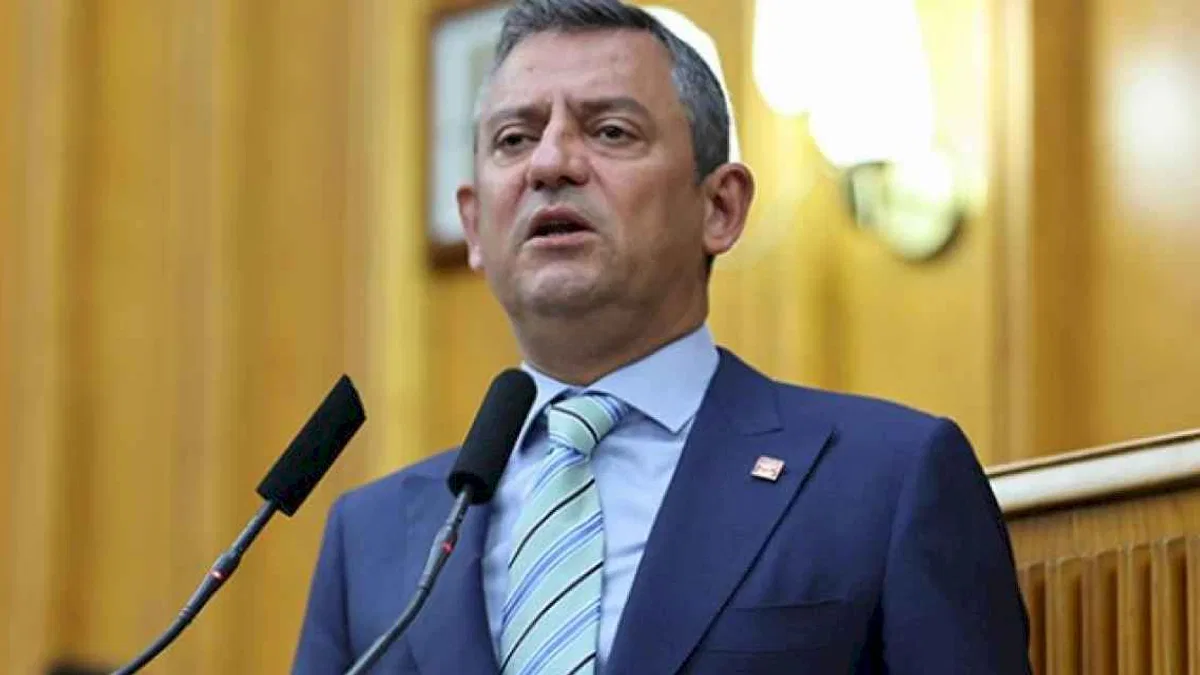 Özgür Özel: Tasarruf yok! İsrafa tüm hızla devam!