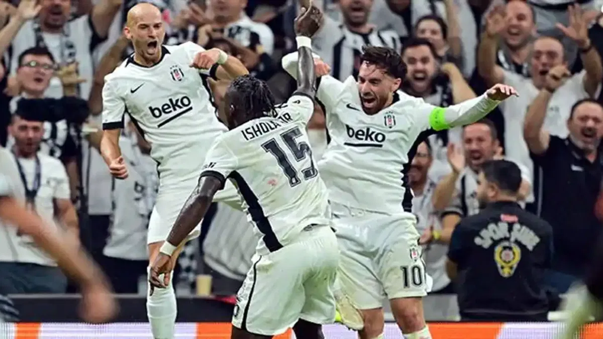Beşiktaş 4-1 Marsilya (Maç Sonucu) Kartal Marsilya'yı sahadan sildi!