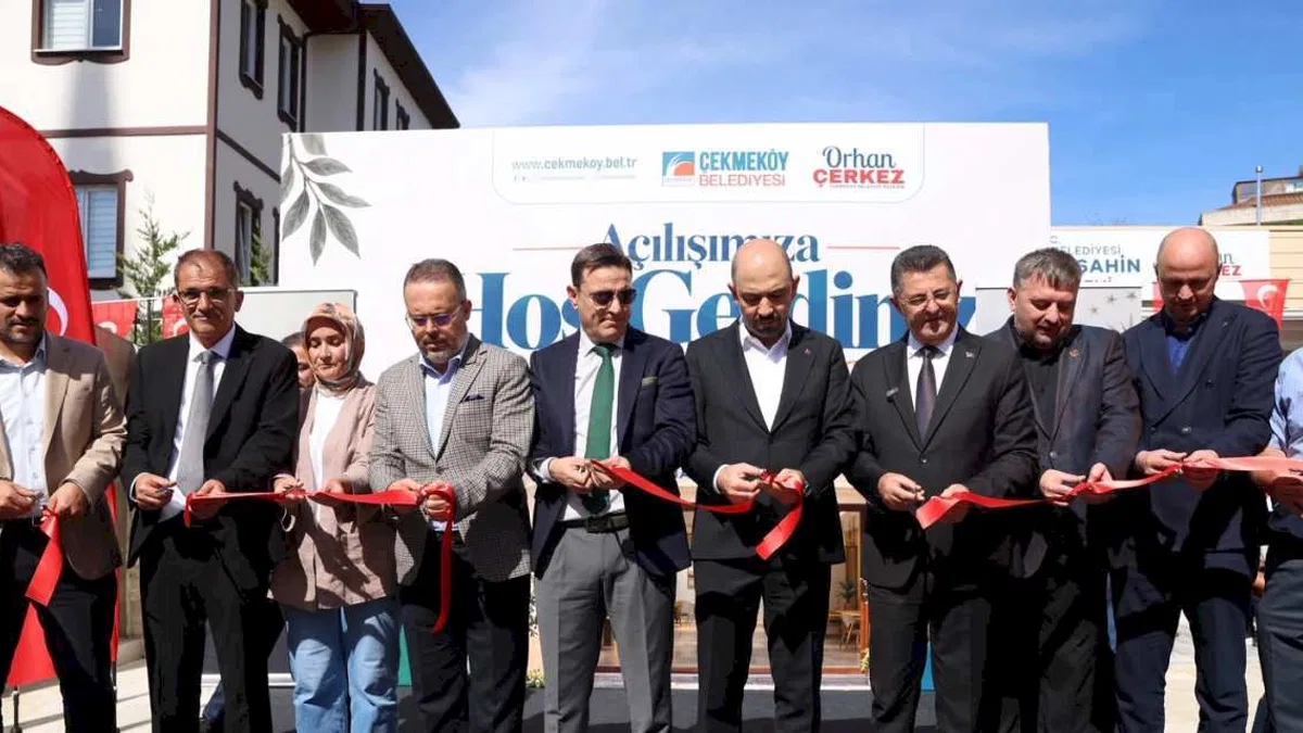 İstanbul Çekmeköy'deki yeni mahalle evi törenle açıldı