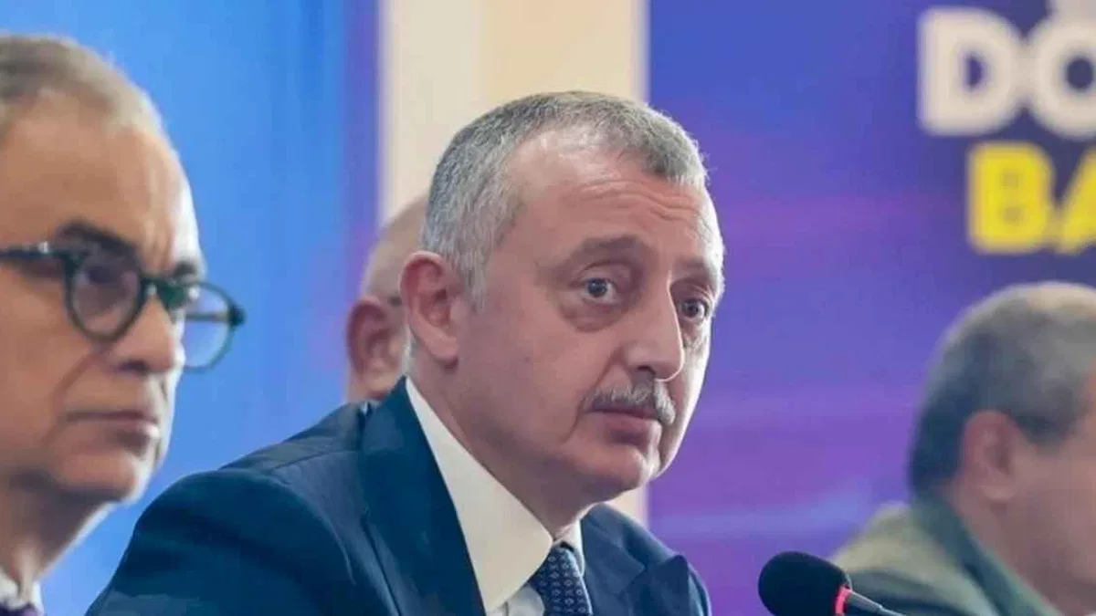 Başkan Büyükakın açıkladı: Dönüşümde öncelik bu mahallelerde
