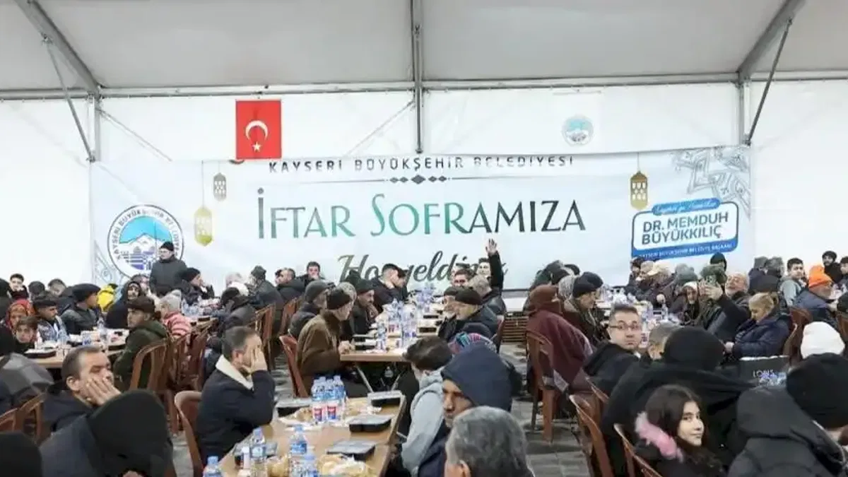 Kayseri Büyükşehir'den 30 bin kişiye iftar