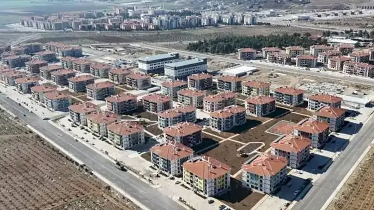 Gaziantep'te Nurdağı ve İslahiye yeniden ayağa kalkıyor