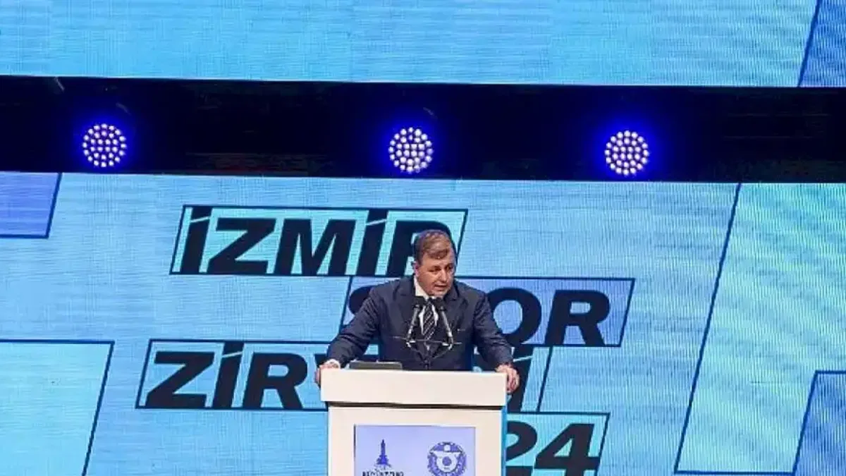 Tarihi "İzmir Spor Zirvesi" başladı