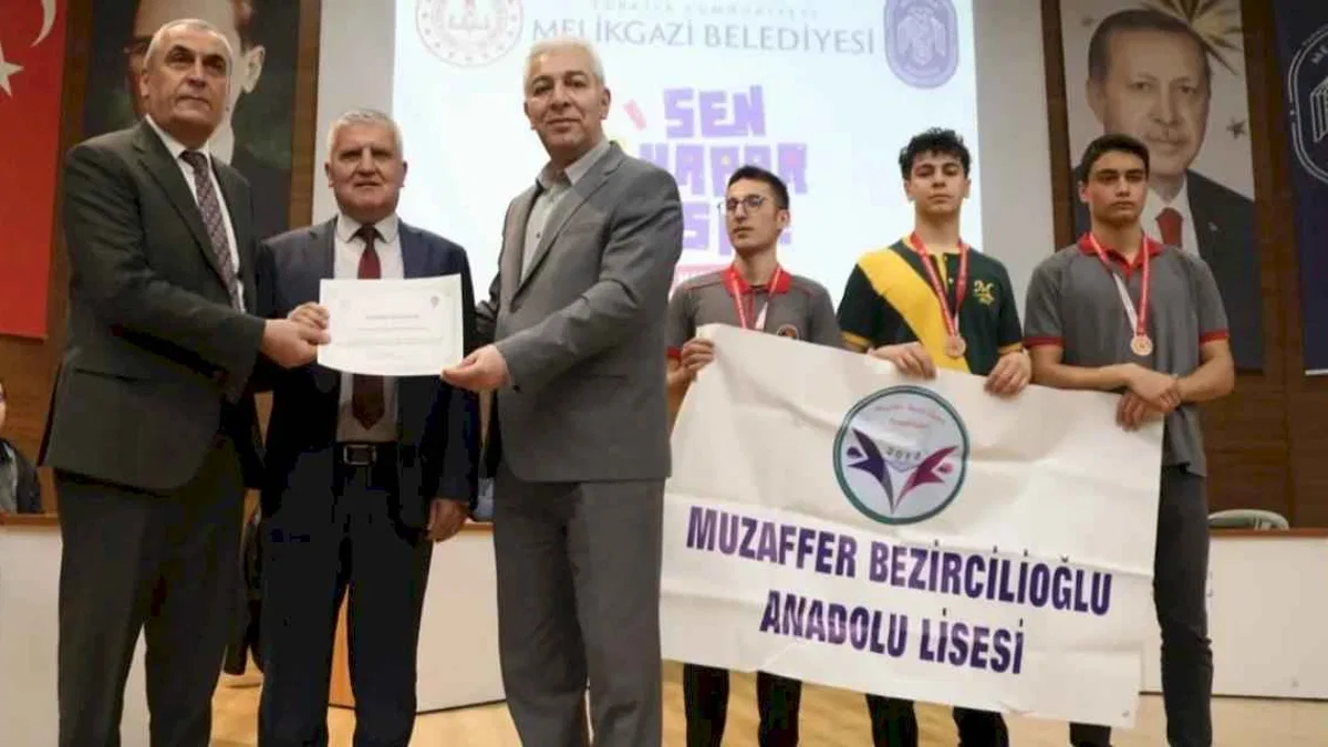 Kayseri Melikgazi'de tarihi yarışma