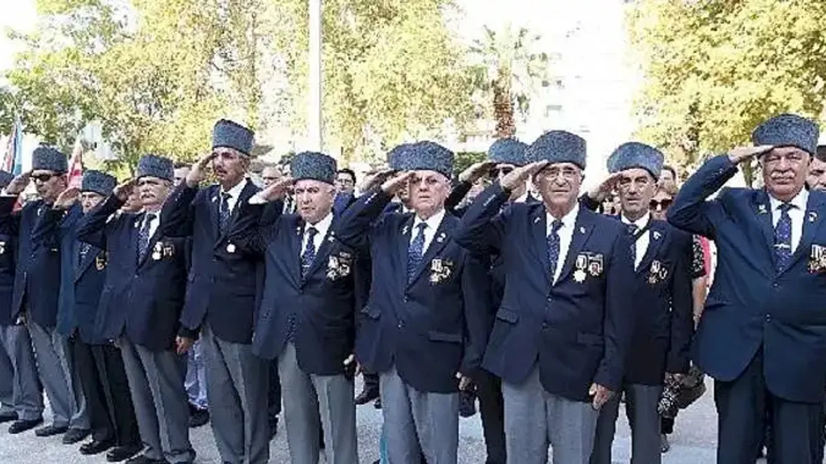 "Gazilerden Anılarla Kıbrıs" Kitabı Seslendirmesine Karşıyaka'dan Destek