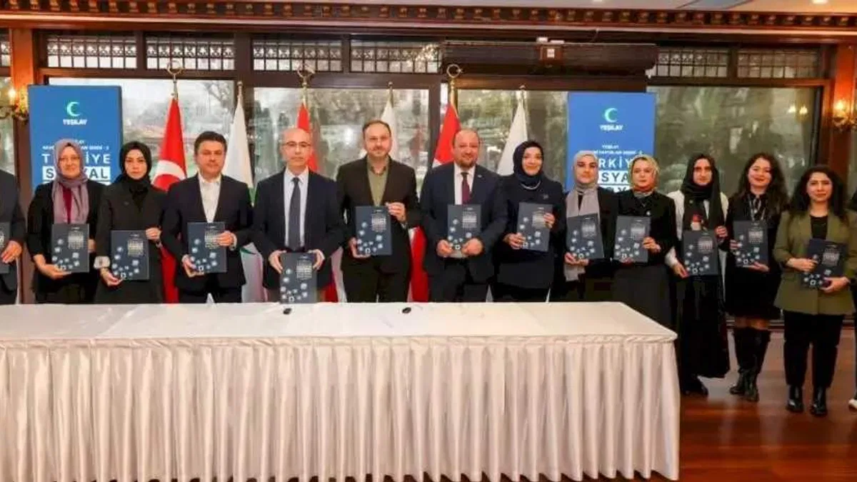 Yeşilay, sosyal medya bağımlılığına dikkat çekti