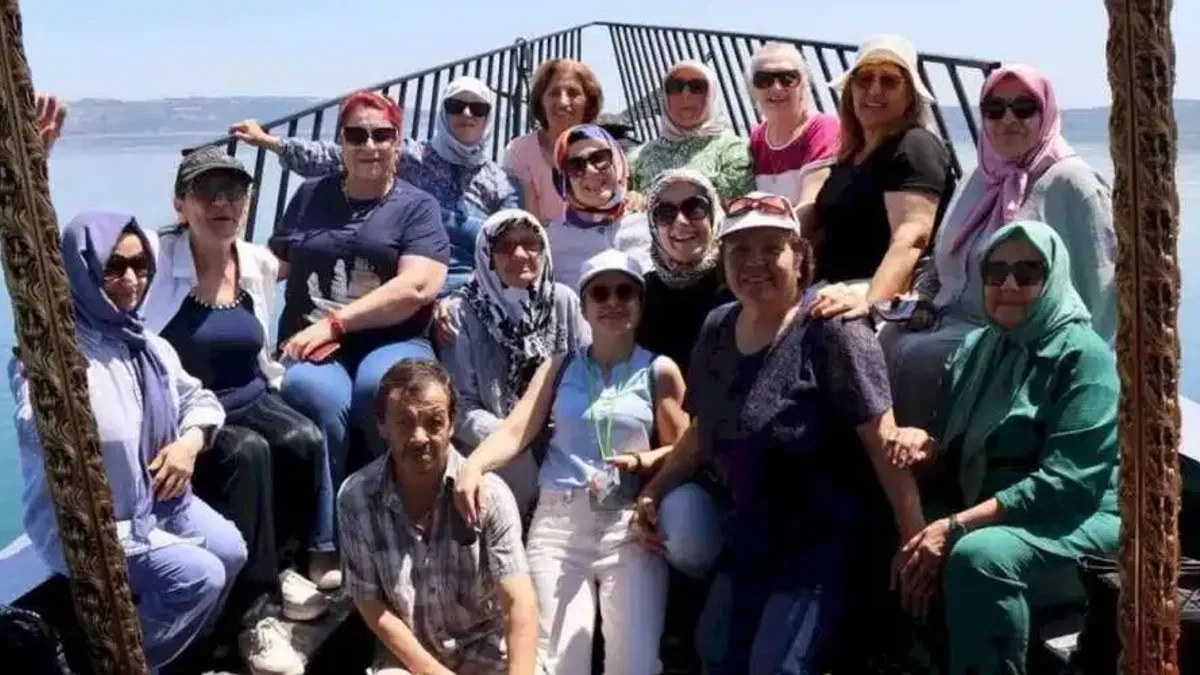 İzmit'in Asırlık Çınarları Sapanca’da buluştu
