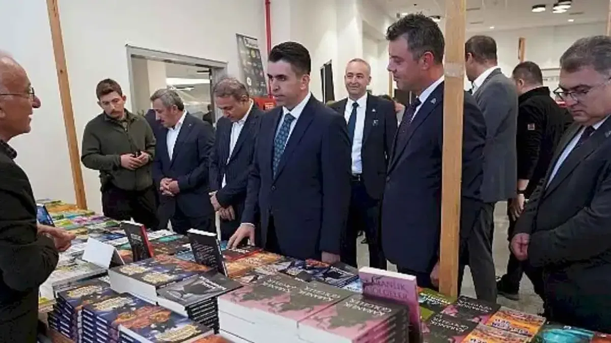 12. Çorlu Kitap ve Kırtasiye Fuarı Açıldı