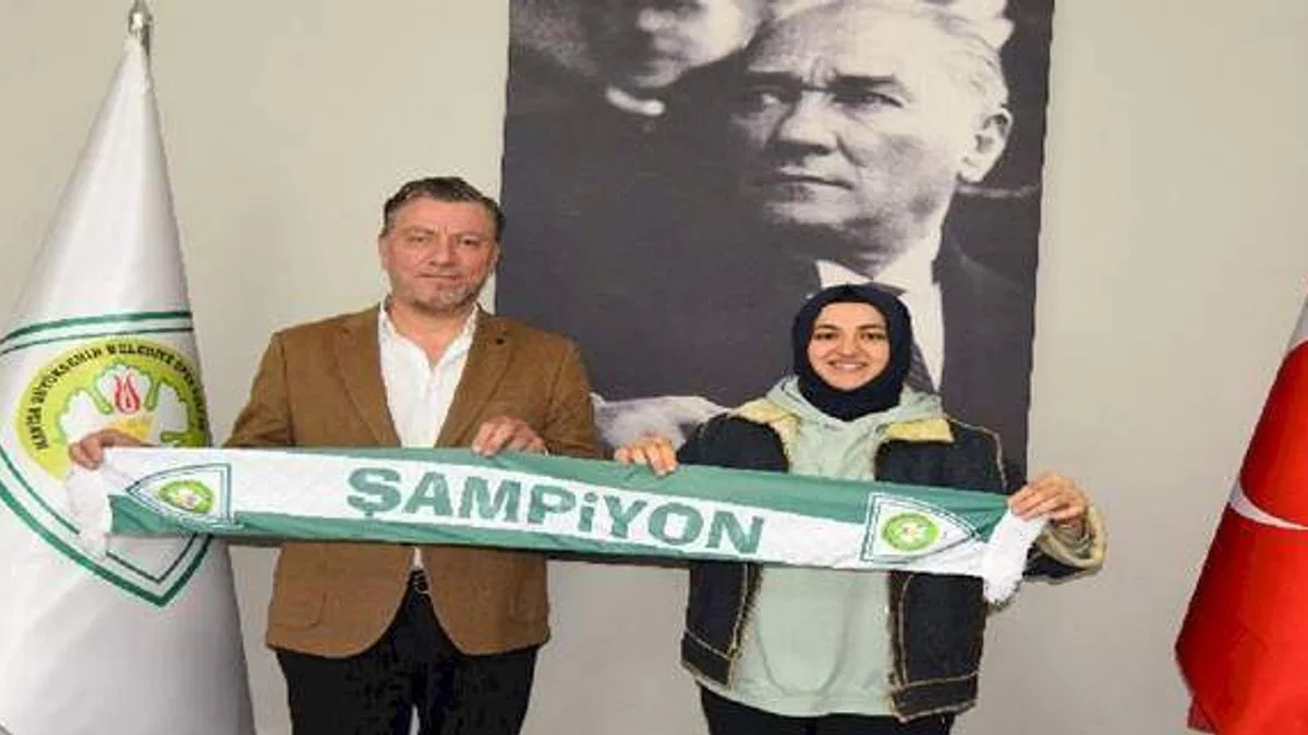 Okçular Vakfı'na transfer olan Manisalı şampiyona veda