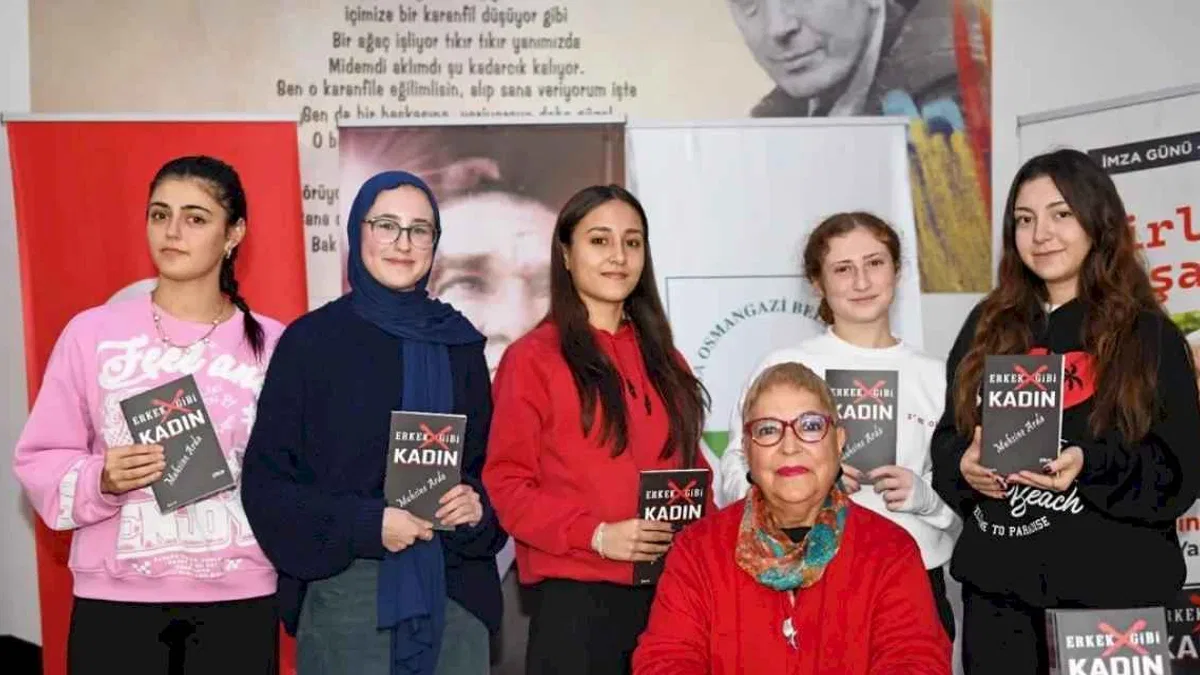 Bursa Osmangazi'de şiirli 'gün'ler