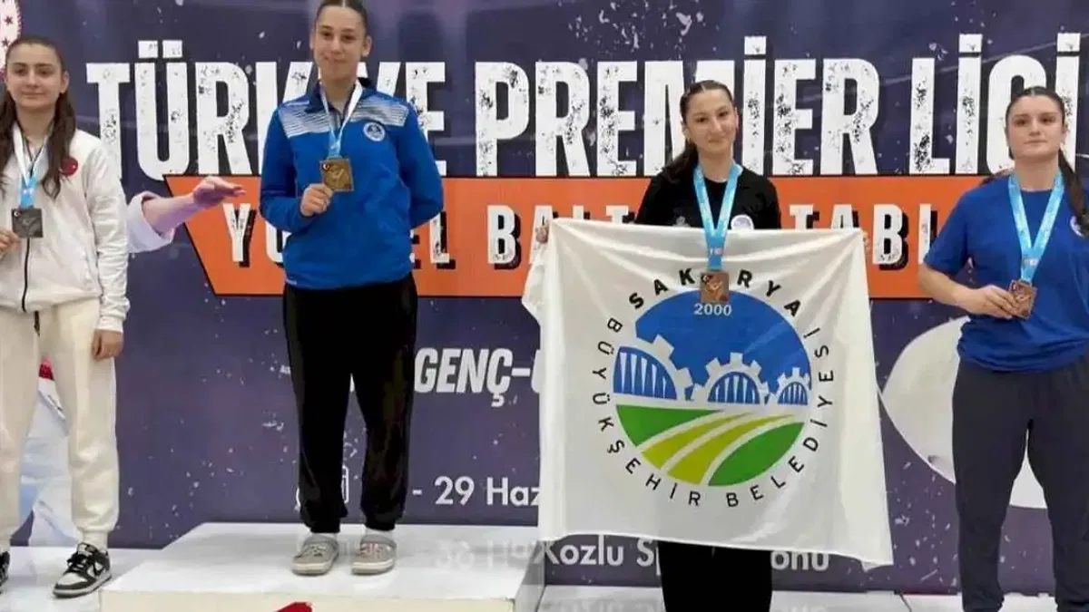 Sakaryalı sporcular başarılarıyla göz doldurdu
