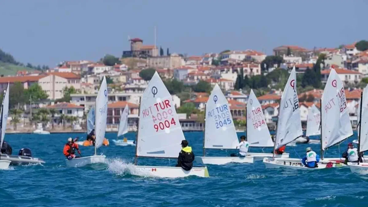 Ayvalık TYF yelken ligi 3. Ayak Yarışları’na ev sahipliği yapıyor