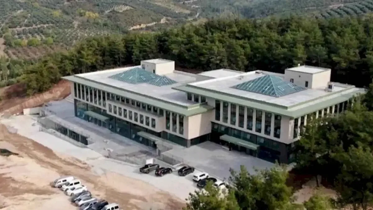 Mudanya Üniversitesi öğrencileri ulaşım sorununa çözüm bekliyor