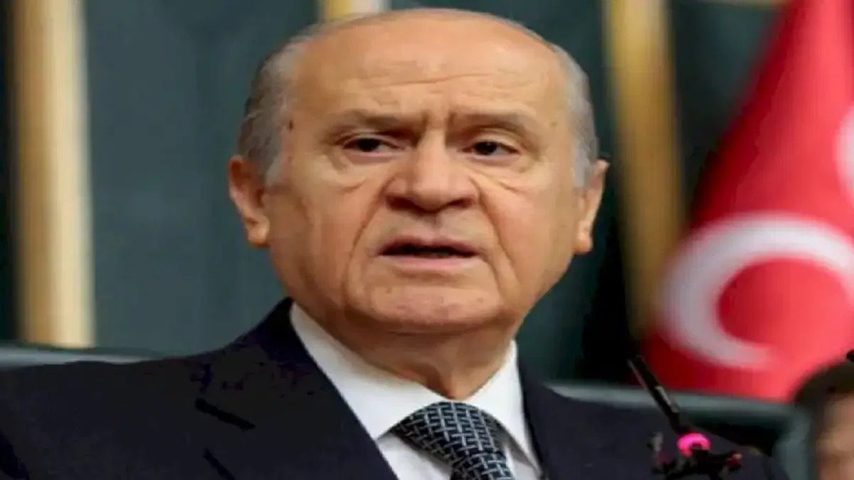 Bahçeli: Üniversite sınavları kaldırılmalı