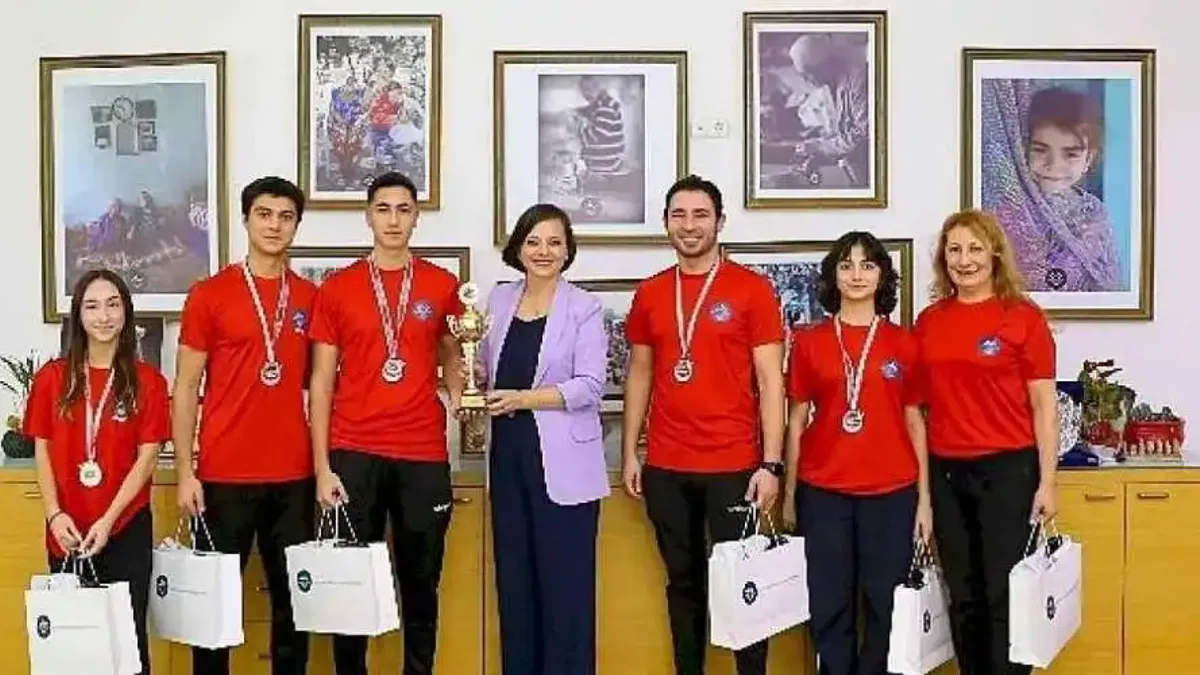 Karabağlar'ın gururu oldular