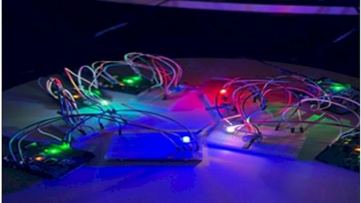 Gençler için ücretsiz Arduino atölyesi