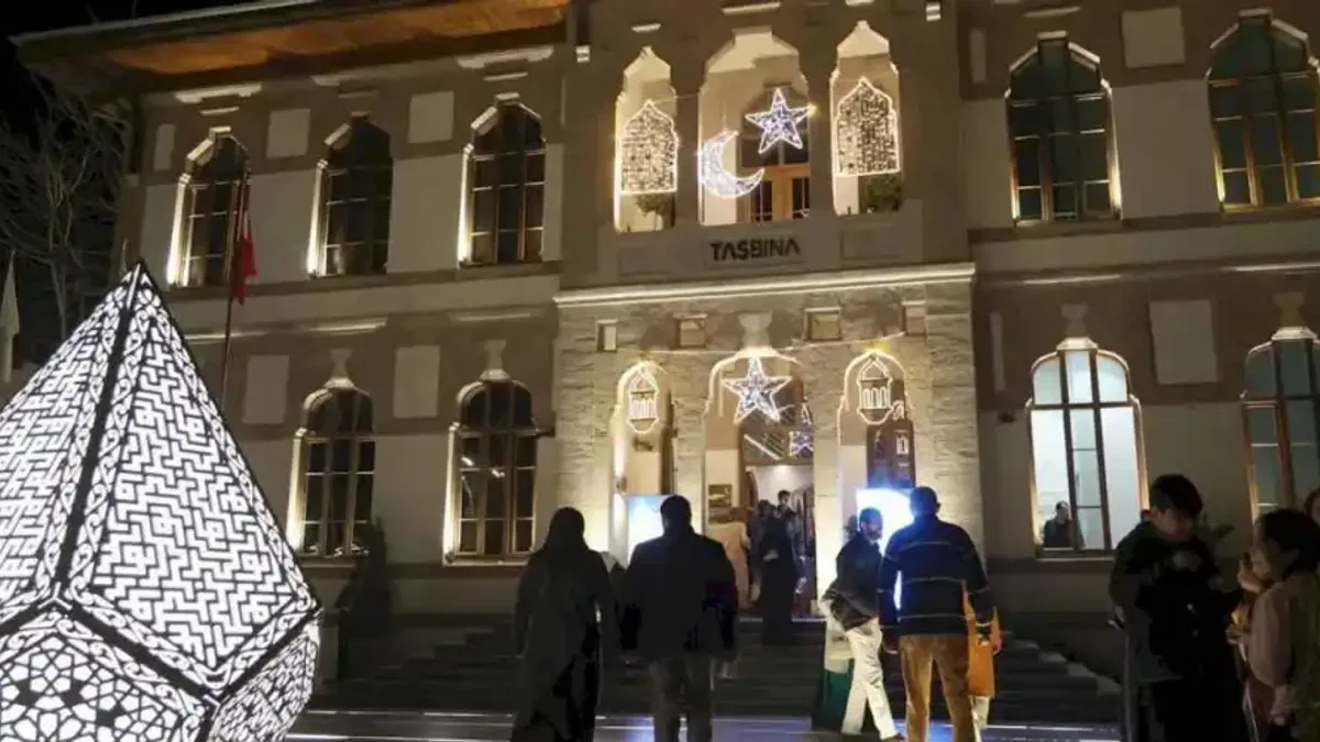 Konya'da “Mukaddes Emanetler Sergisi” sona erdi