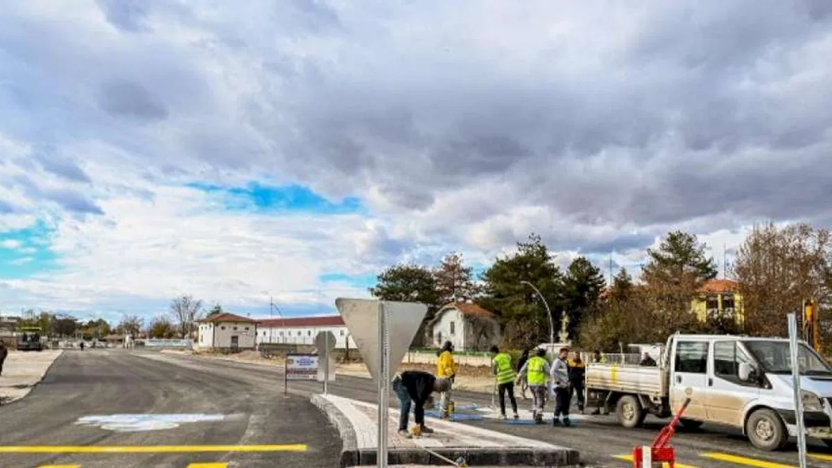 Malatya'da tamamlanan bağlantı yoluna Başkan Gürkan'dan inceleme