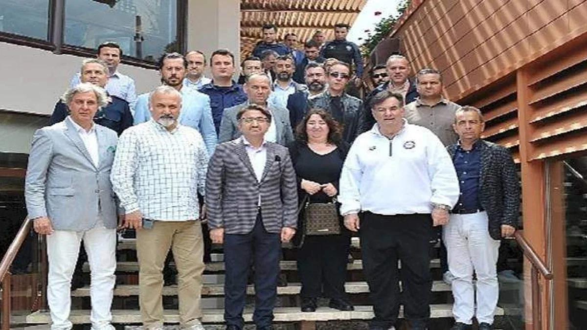 18. Uluslararası Arena Aquamasters Yüzme Şampiyonası'na doğru