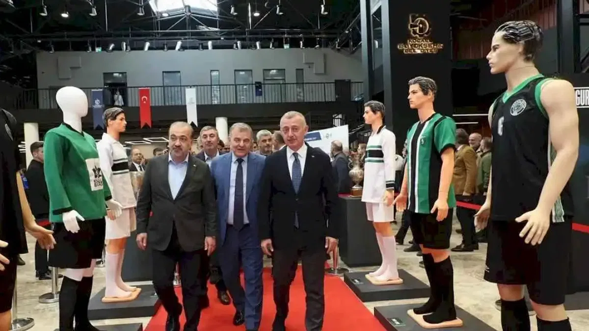 Kocaeli Spor Tarihi Sempozyumu başladı