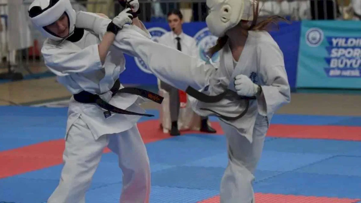 Bursa Yıldırım’da karate rüzgarı