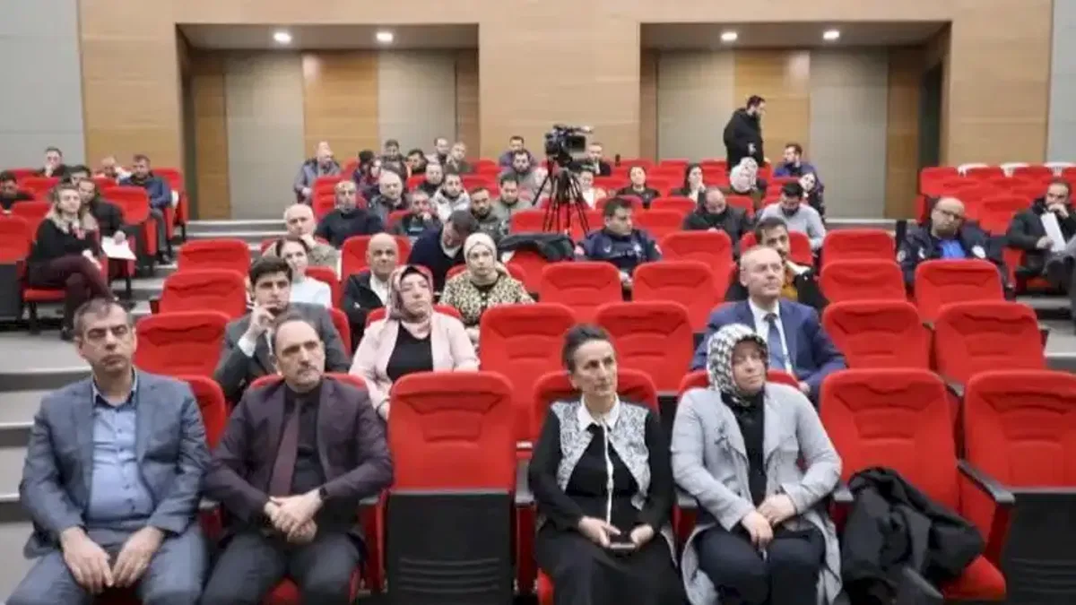 Kayseri Melikgazi Belediyesi personeline kurumsal aidiyet eğitimi