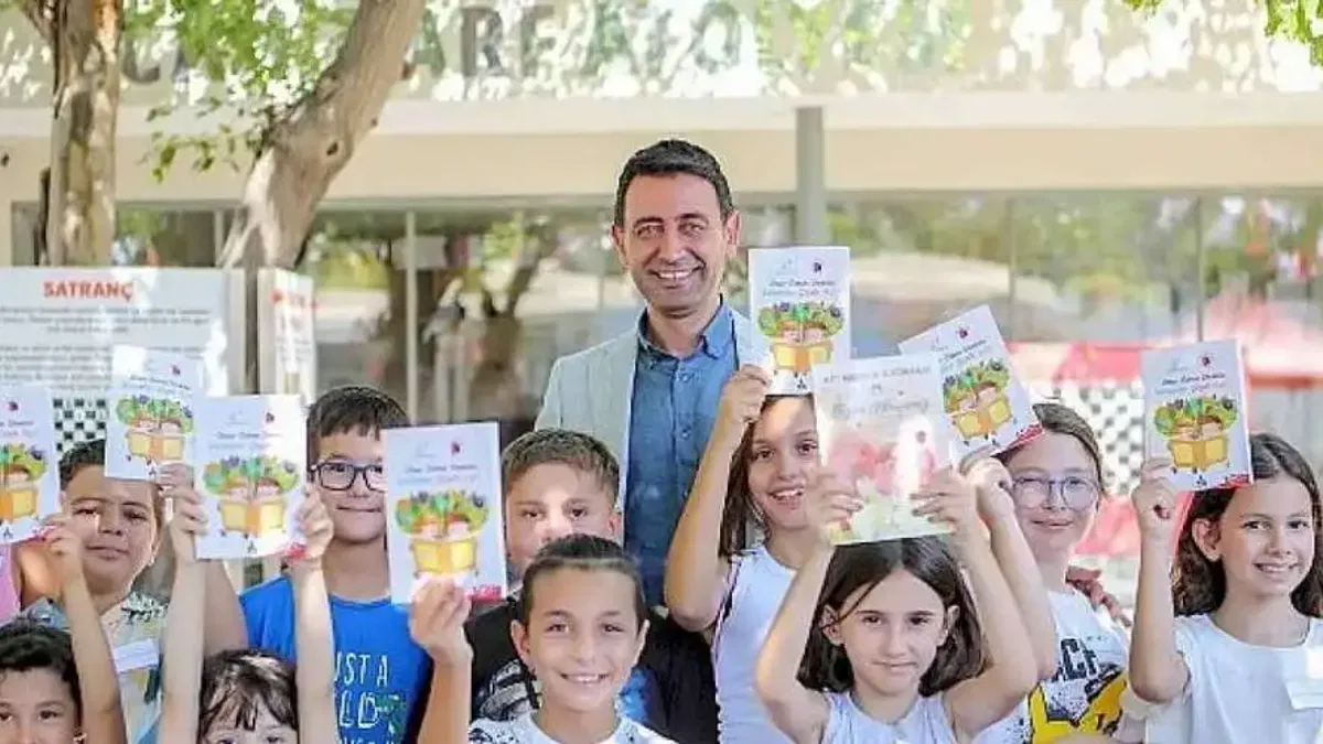 Bayraklı'da Kitap Takas Şenliği