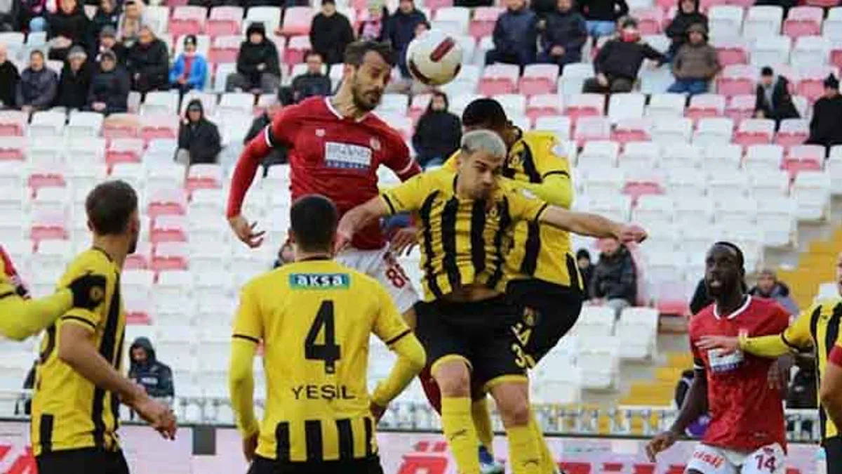 EMS Yapı Sivasspor 1 - 0 İstanbulspor (Maç Sonucu)