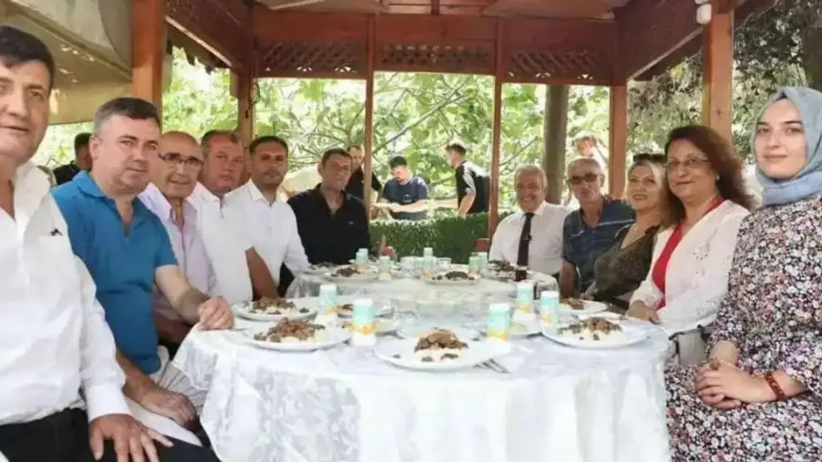 Başkan Şadi Özdemir’den taksici esnafına ziyaret