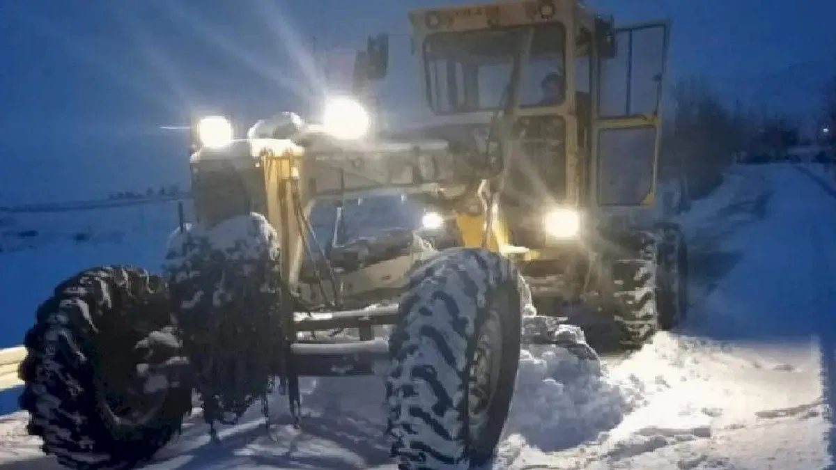 Kayseri'de kapanan yollar açılıyor