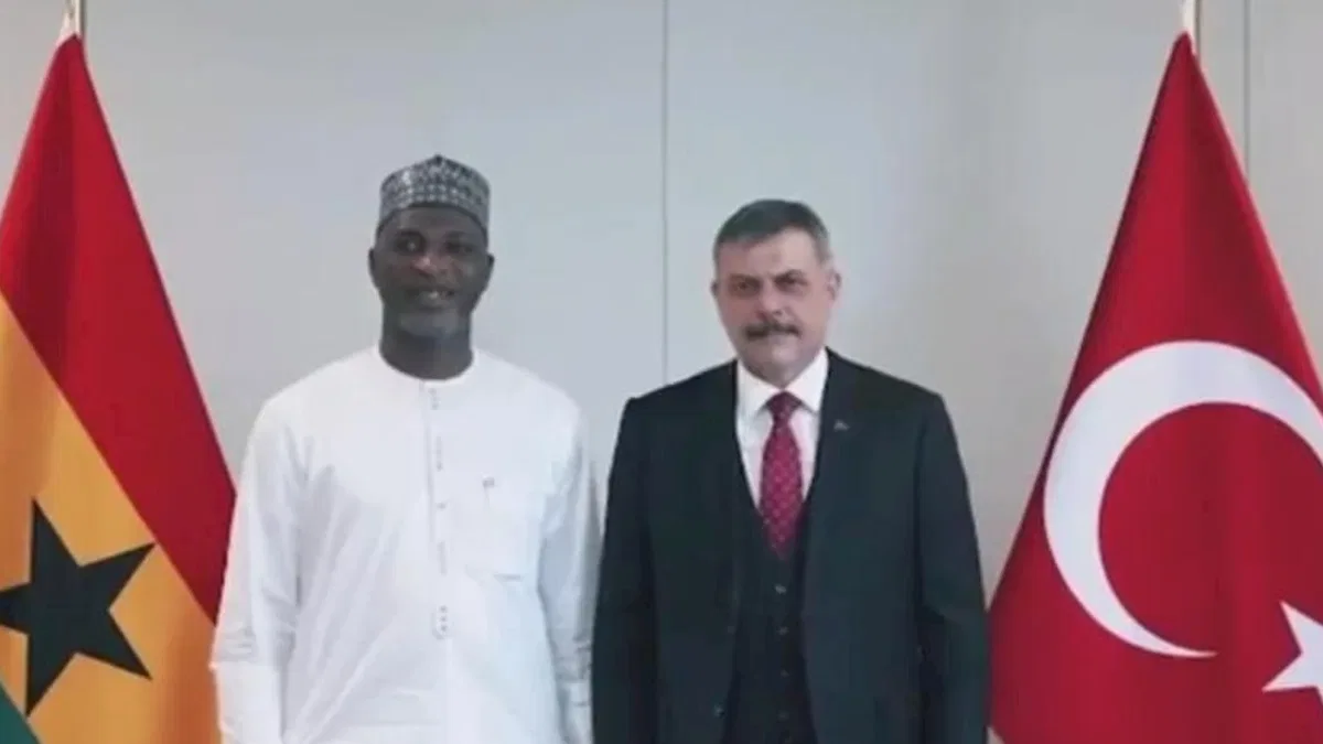 Bakan Çiftçi, Ganalı mevkidaşını ağırladı