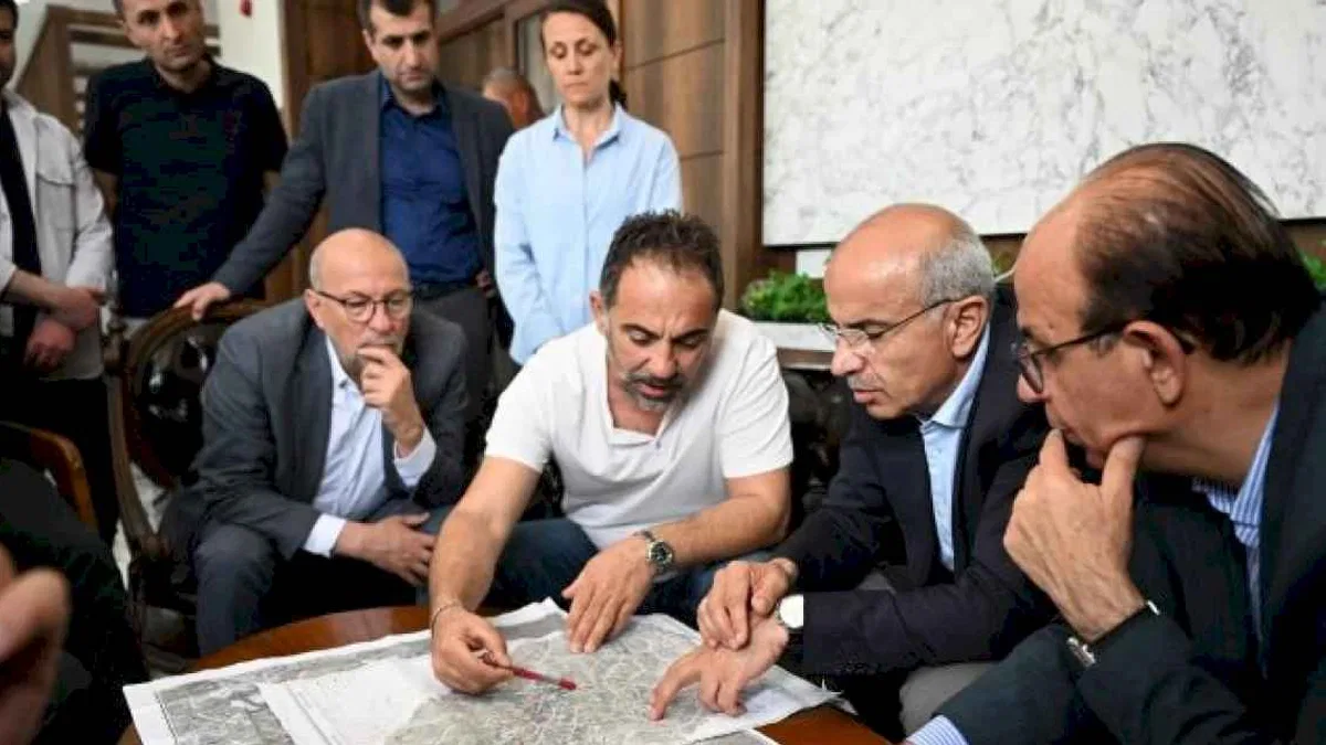 Başkan Er: Malatya'yı yeniden ayağa kaldıracağız