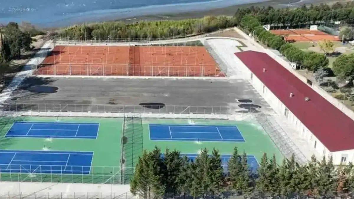 Kocaeli İzmit Tenis Merkezi'nde sona gelindi