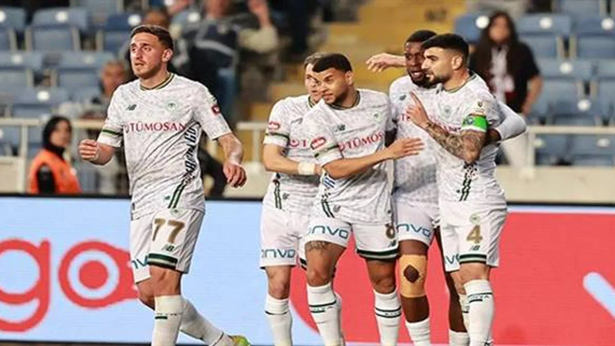 Atakaş Hatayspor 2-3 Tümosan Konyaspor (Maç Sonucu) Konyaspor'dan kritik galibiyet!