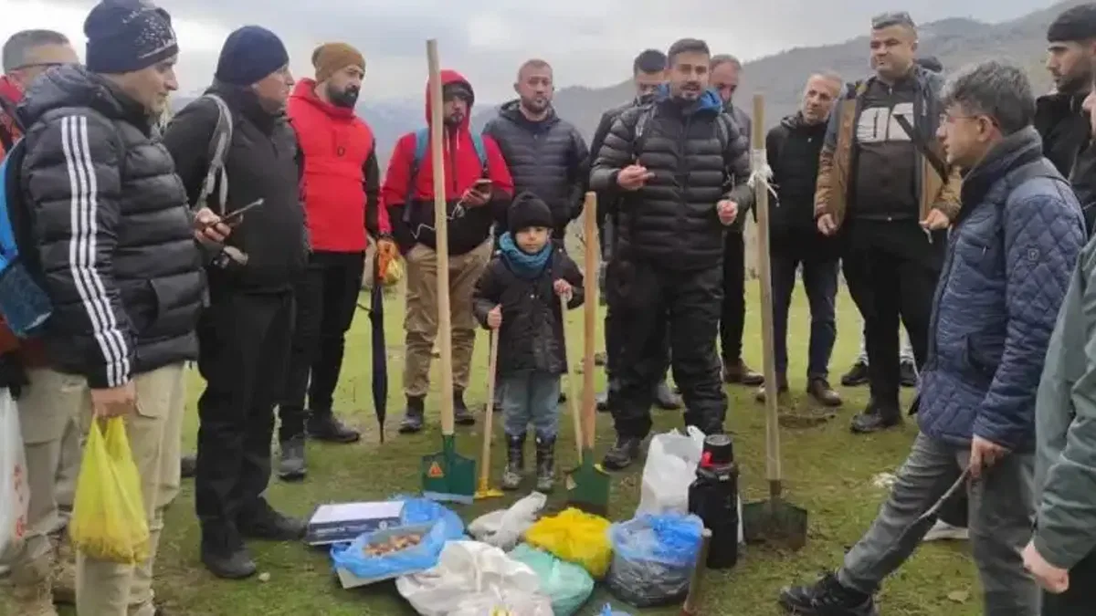 Batman’dan Sason’a yeşil seferberlik... 3 bin tohum toprakla buluştu