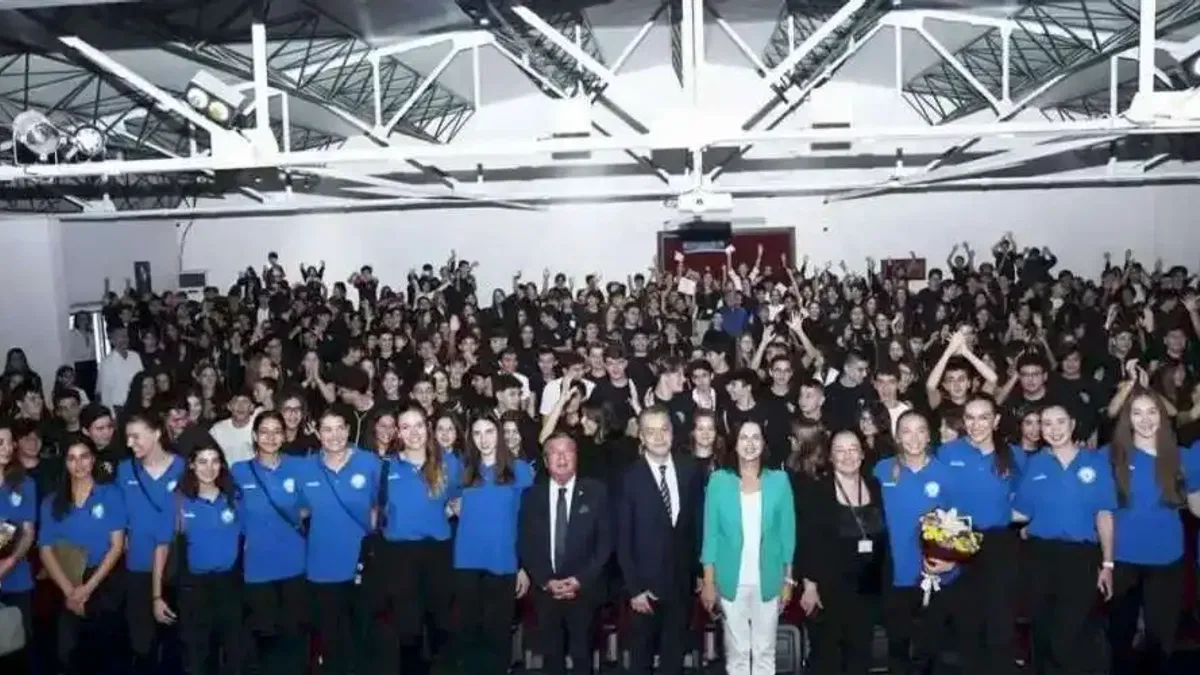 Nilüfer’in sultanlarından öğrencilere altın tavsiyeler