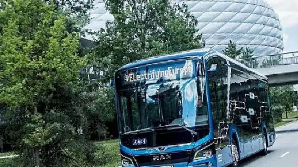 MAN otobüslerinden başarı üçlemesi