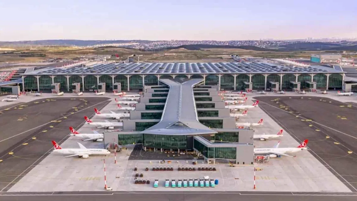 230 milyon kişi havayolunu kullandı
