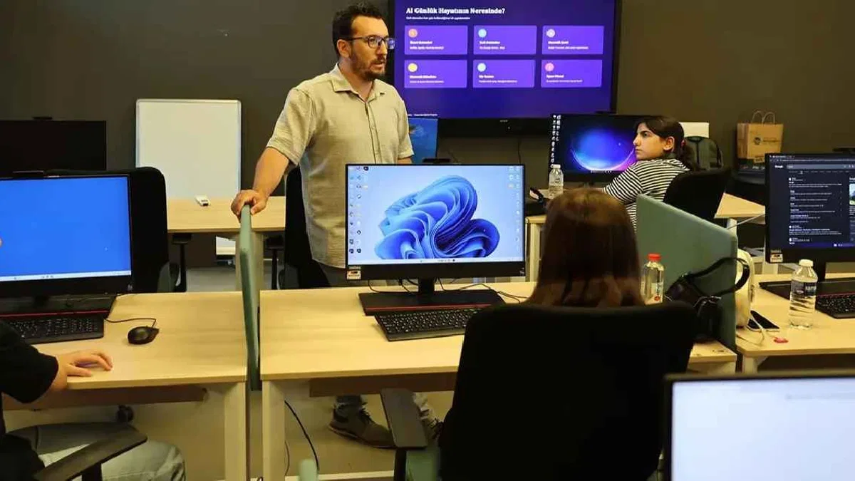 Sakarya Genç Atölye’de dolu dolu yaz dönemi sona erdi