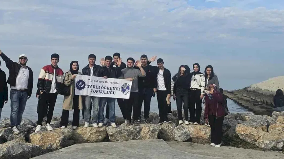Sakarya tanıtım gezileriyle tarihe ışık tutuyor