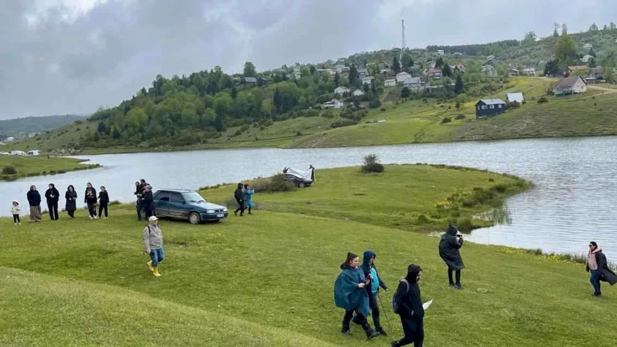 Doğa tutkunları Karagöl’ü adım adım keşfetti